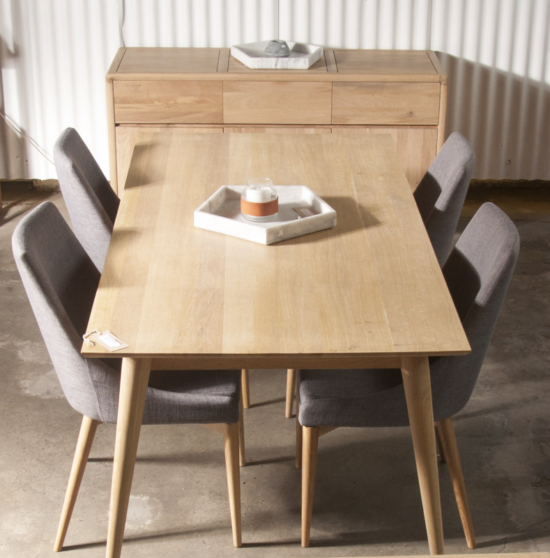 Contemporary Dining Table And Chairs